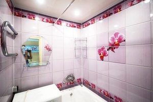 Стеклянные панели для ванной комнаты
